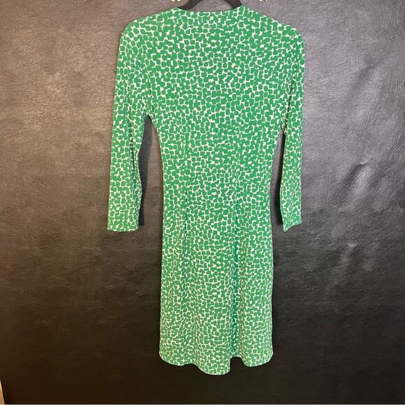 BCBGMaxazria Green Wrap Style Dress Size Small - Picture 2 of 8